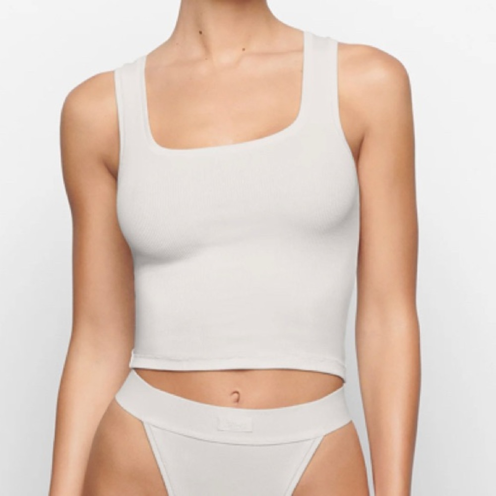 Skims cotton rib tank in white size S